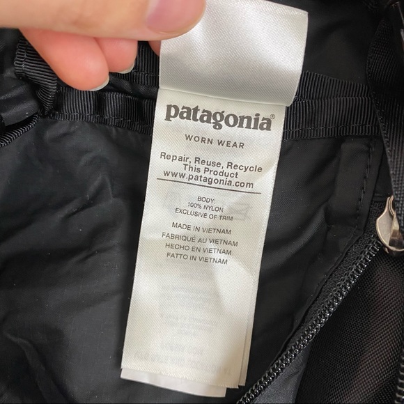 Patagonia Ultralight Black Holeยฎ Tote Pack Backpack Embroidered Silverback logo - Picture 9 of 15